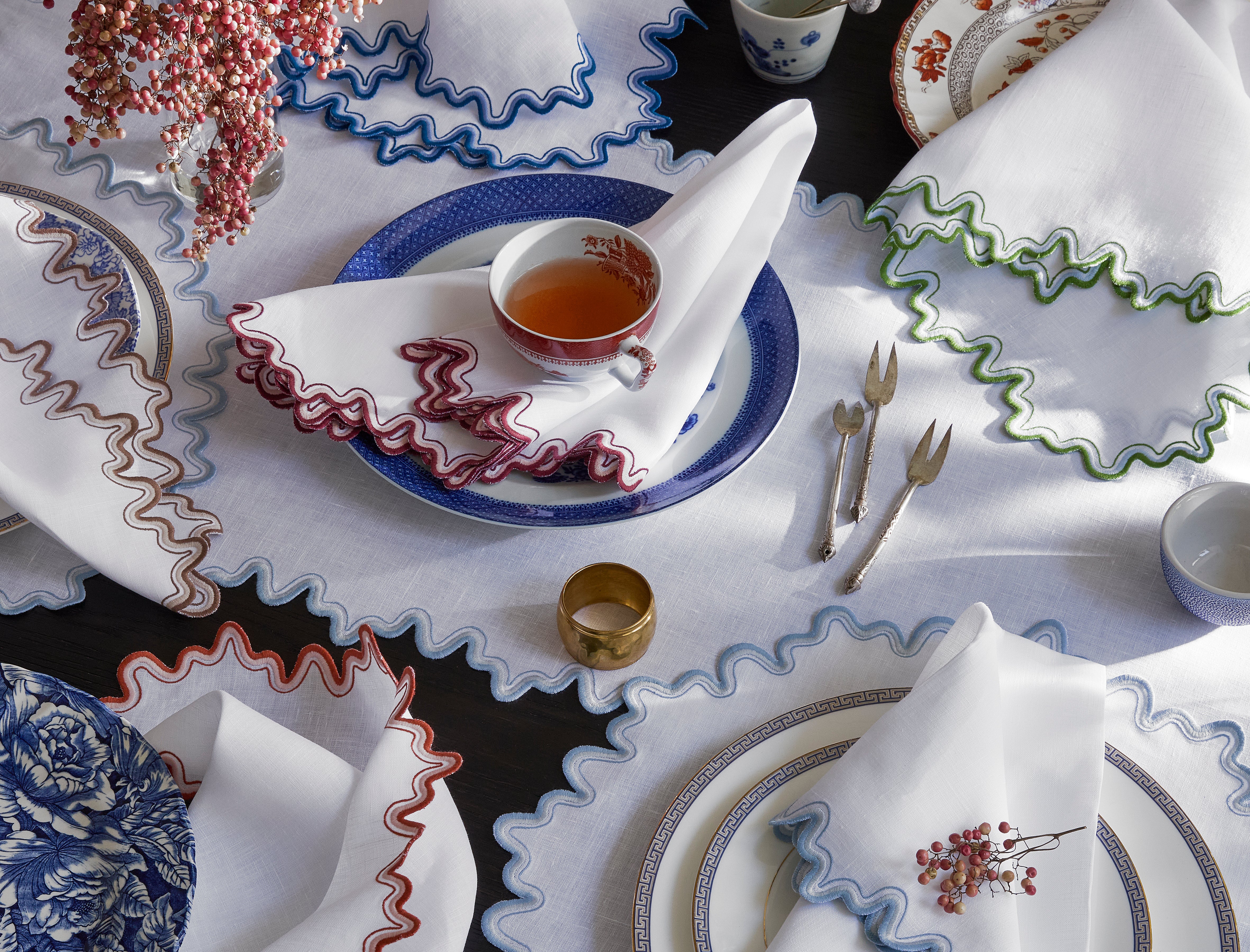 Wave Circle Placemats, Set of 4